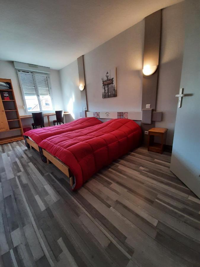 Hotel De La Vallee Ornans Luaran gambar
