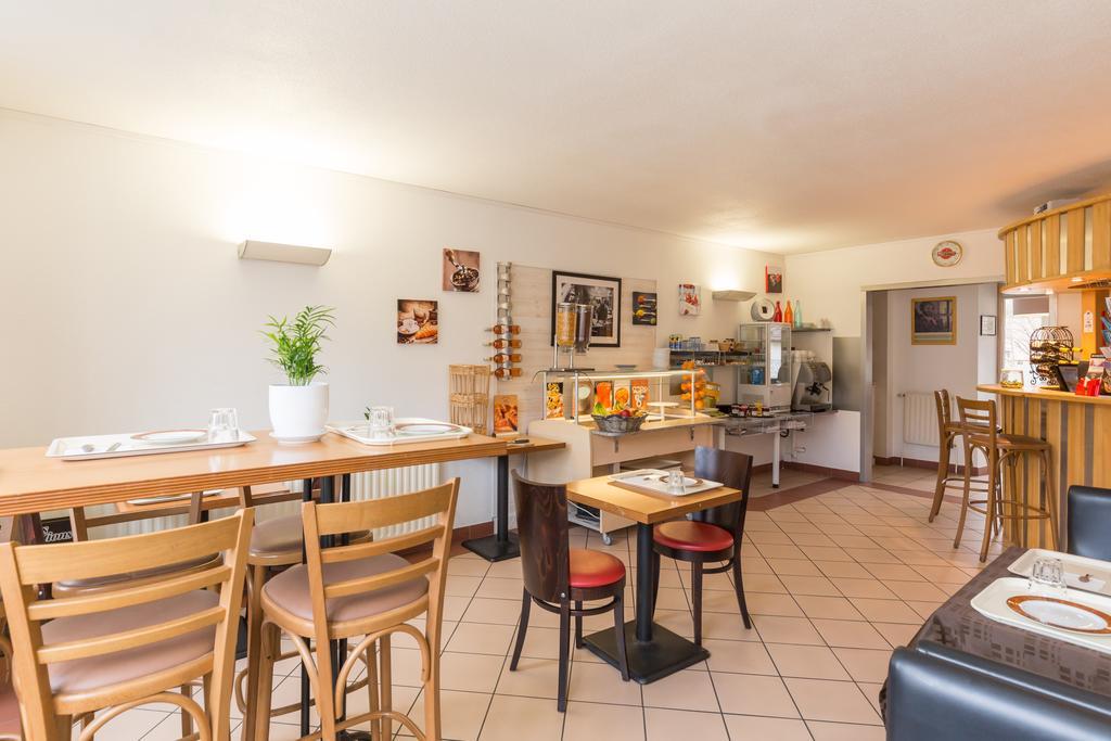 Hotel De La Vallee Ornans Luaran gambar